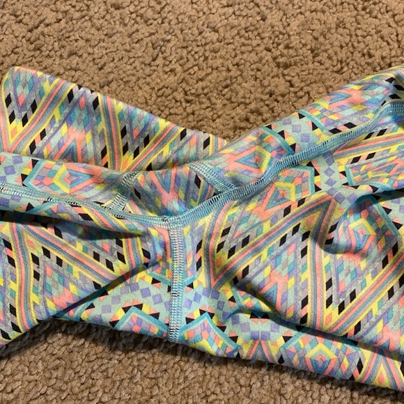 Ivivva set yoga pants jacket zip up hooded purple green outfit girls 7 - Picture 5 of 8